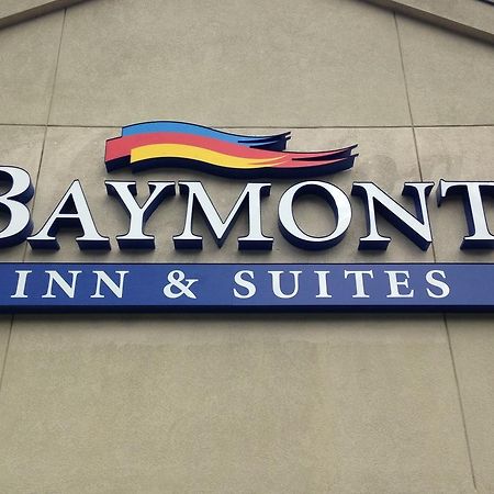 Baymont By Wyndham Orangeburg North Hotel Exterior foto